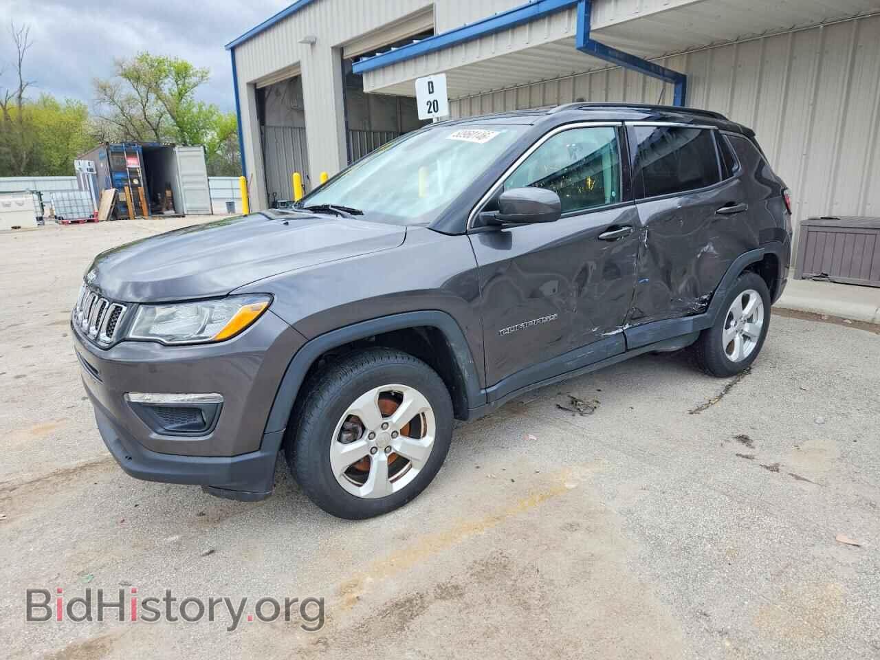 Фотография 3C4NJDBB0JT177113 - JEEP COMPASS 2018