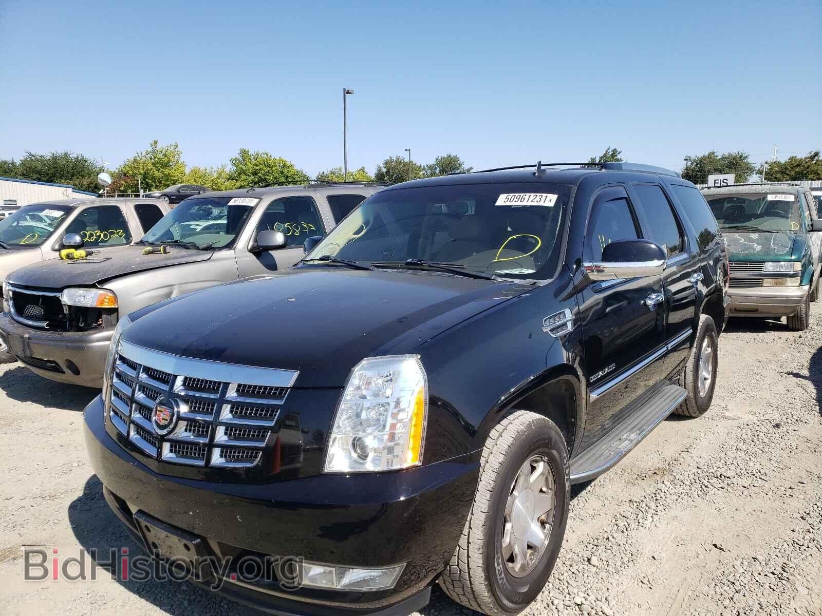 2011 CADILLAC ESCALADE - VIN: 1GYS4BEF7BR139993 - Фото 2