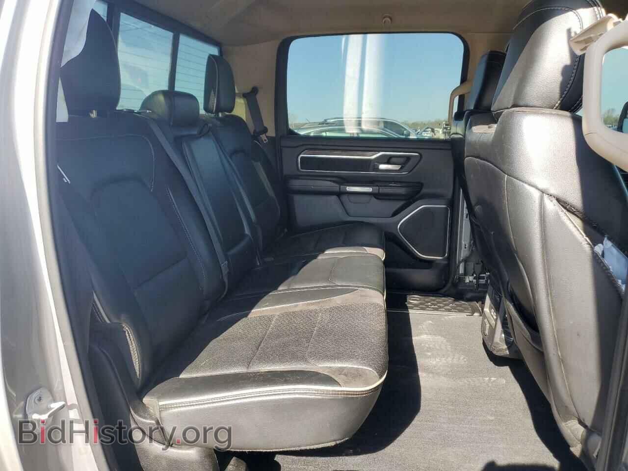 2019 RAM 1500 - VIN: 1C6SRFJT6KN681255 - Фото 10