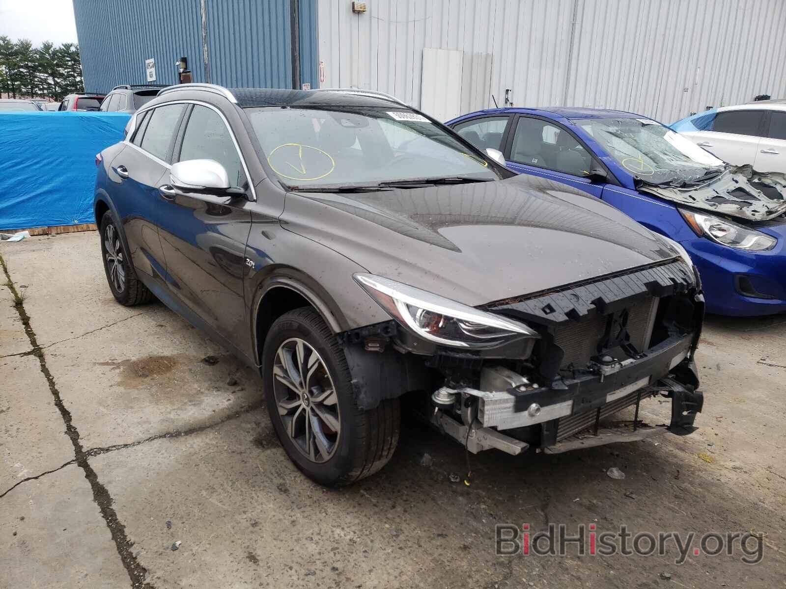 Фотография SJKCH5CR1HA017874 - INFINITI QX30 2017