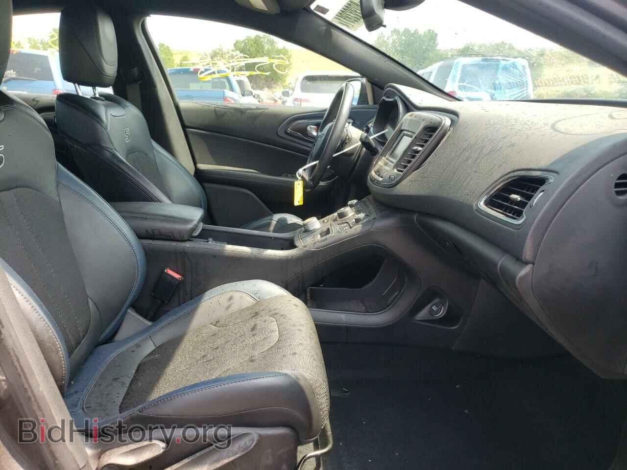 2016 CHRYSLER 200 - VIN: 1C3CCCBB2GN105399 - Фото 5