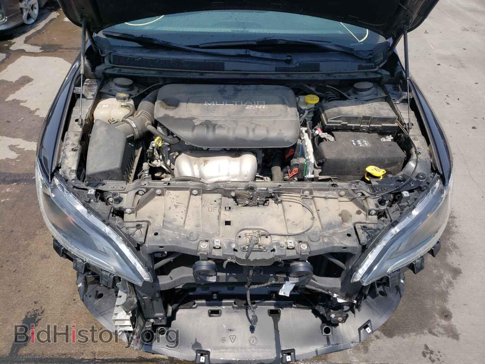 2016 CHRYSLER 200 - VIN: 1C3CCCBB2GN105399 - Фото 7