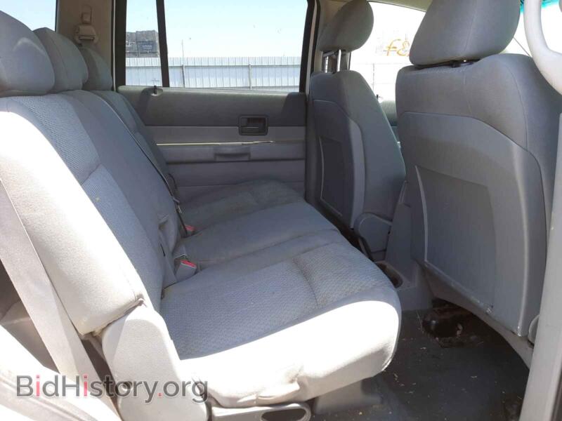 2007 Dodge DURANGO (VIN 1D8HD38K07F533232) — photo 6 of 10