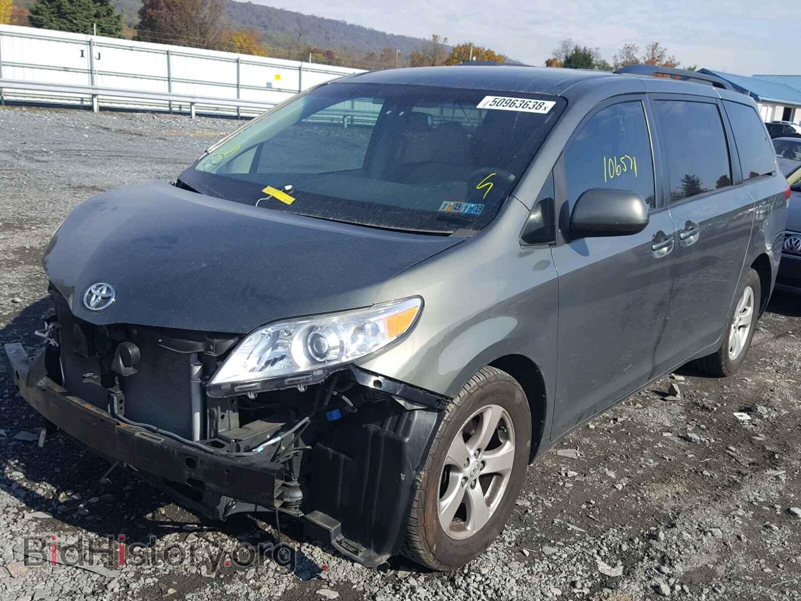2012 TOYOTA SIENNA BAS - VIN: 5TDKA3DC9CS011981 - Photo 2