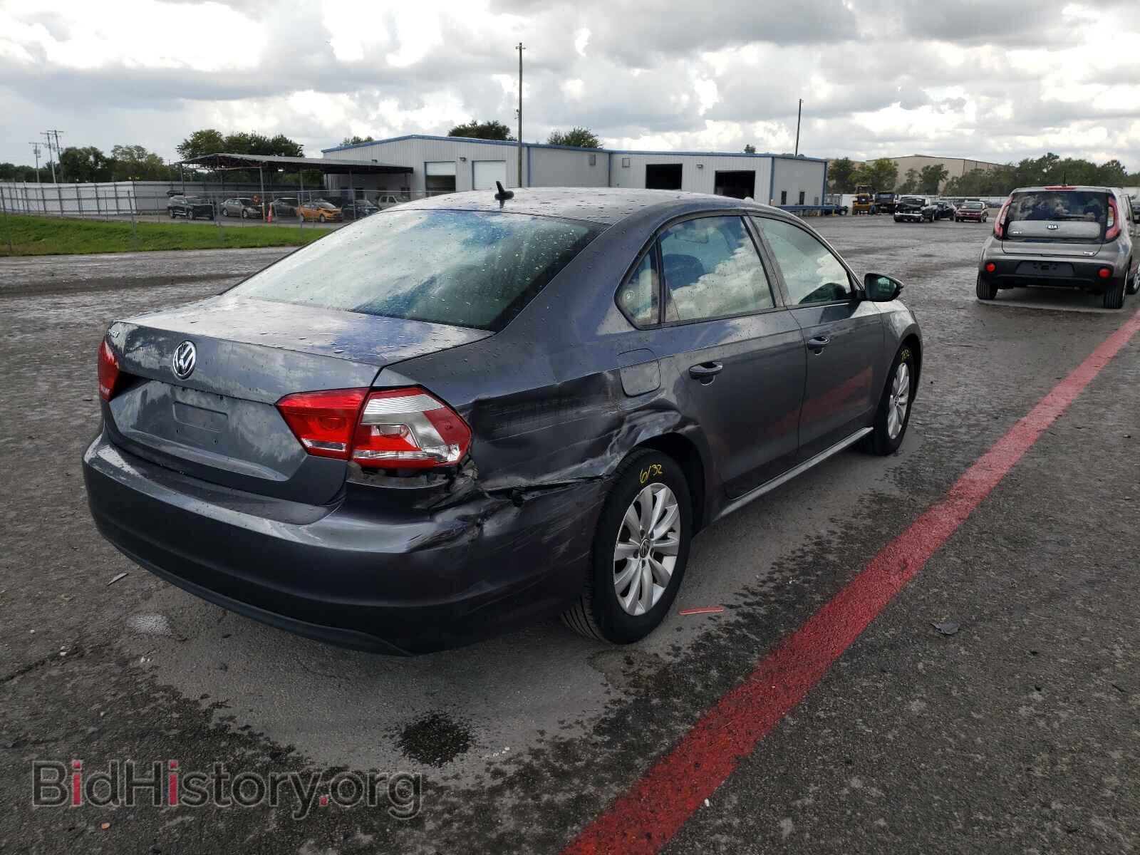 2012 VOLKSWAGEN PASSAT - VIN: 1VWAH7A30CC034082 - Фото 4