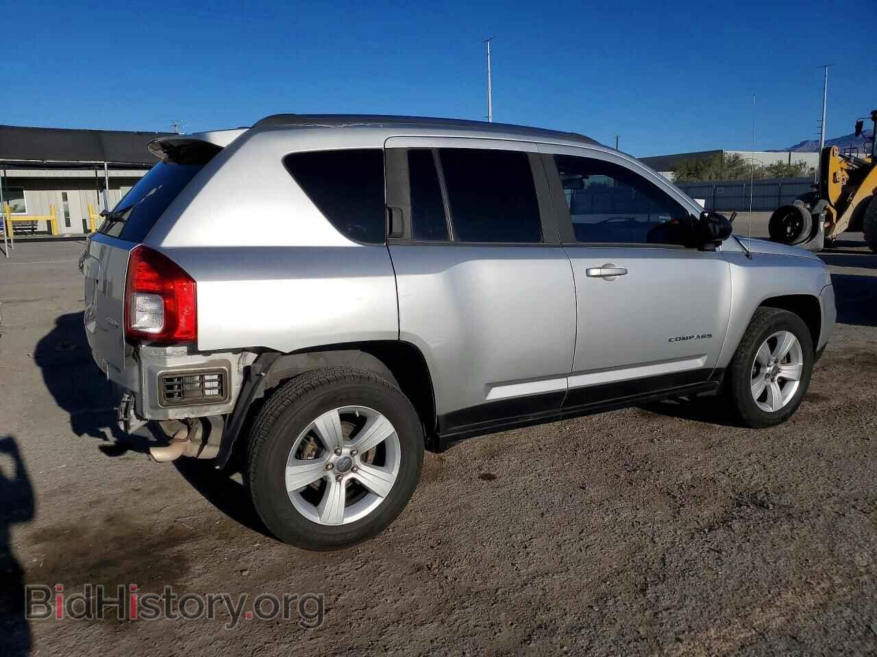 2011 JEEP COMPASS - VIN: 1J4NF1FB5BD210554 - Фото 3