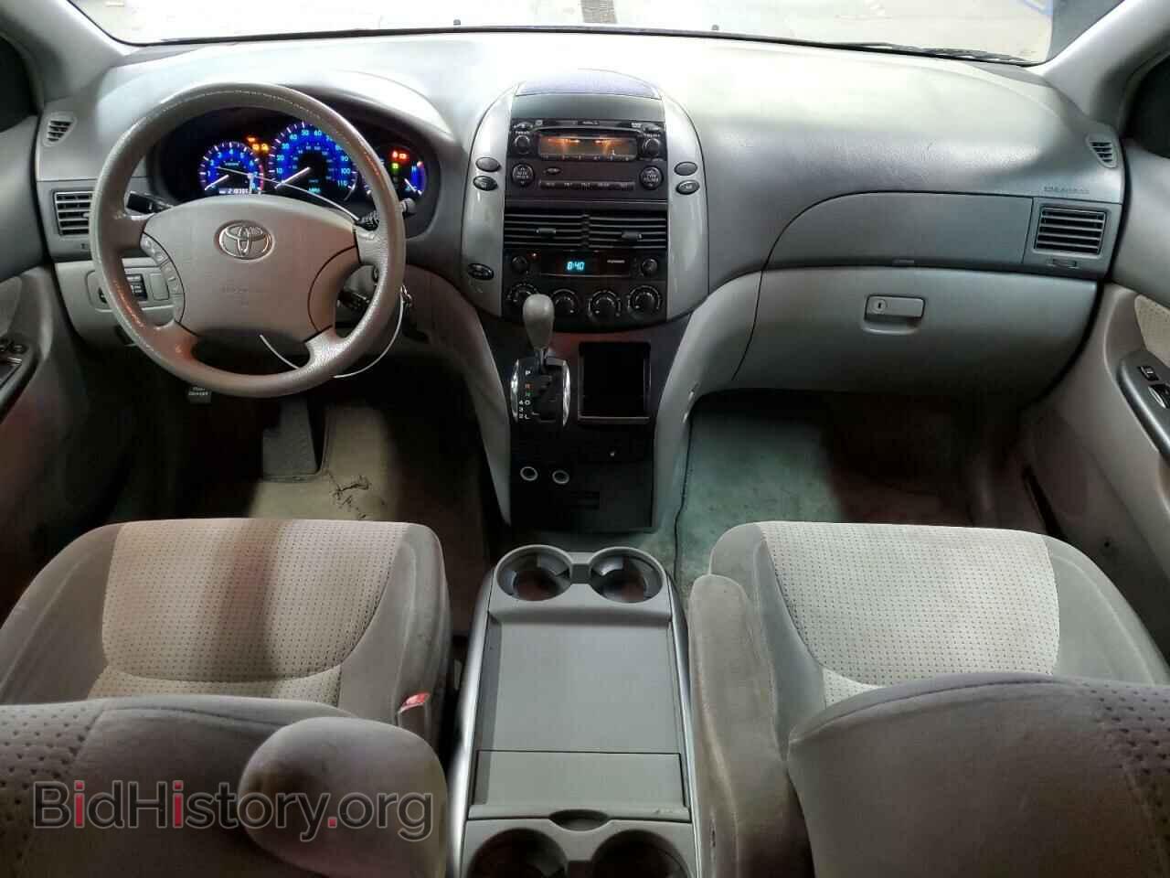 2010 TOYOTA All Models - VIN: 5TDKK4CC3AS303952 - Фото 8