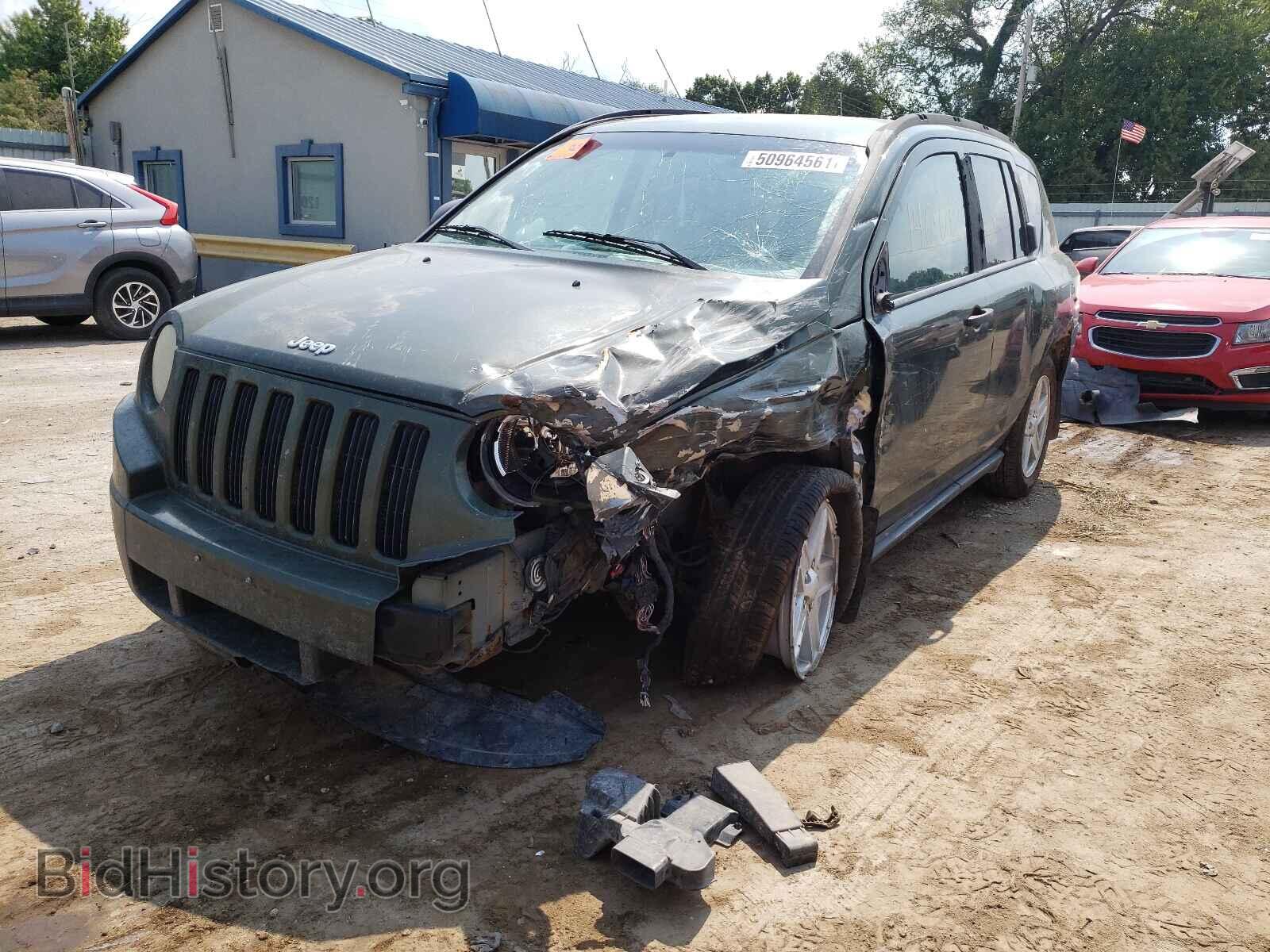 2007 JEEP COMPASS - VIN: 1J8FT47W37D429762 - Photo 2