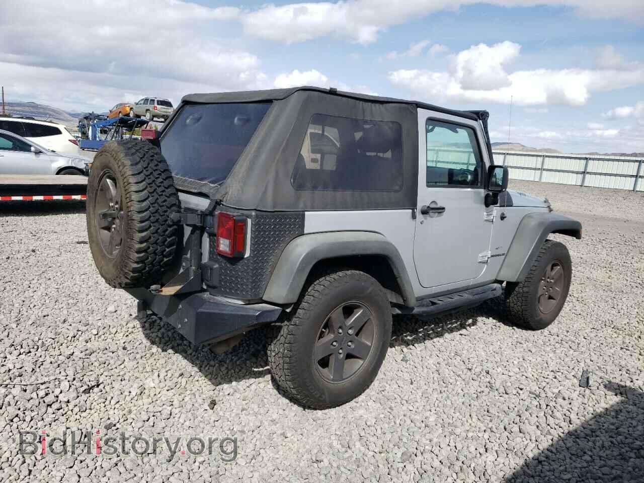 2011 JEEP WRANGLER - VIN: 1J4AA2D10BL520419 - Фото 3