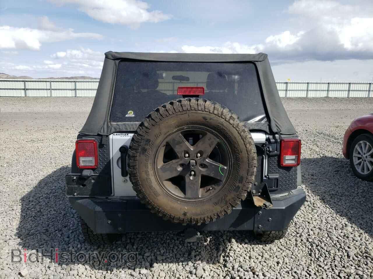 2011 JEEP WRANGLER - VIN: 1J4AA2D10BL520419 - Фото 6