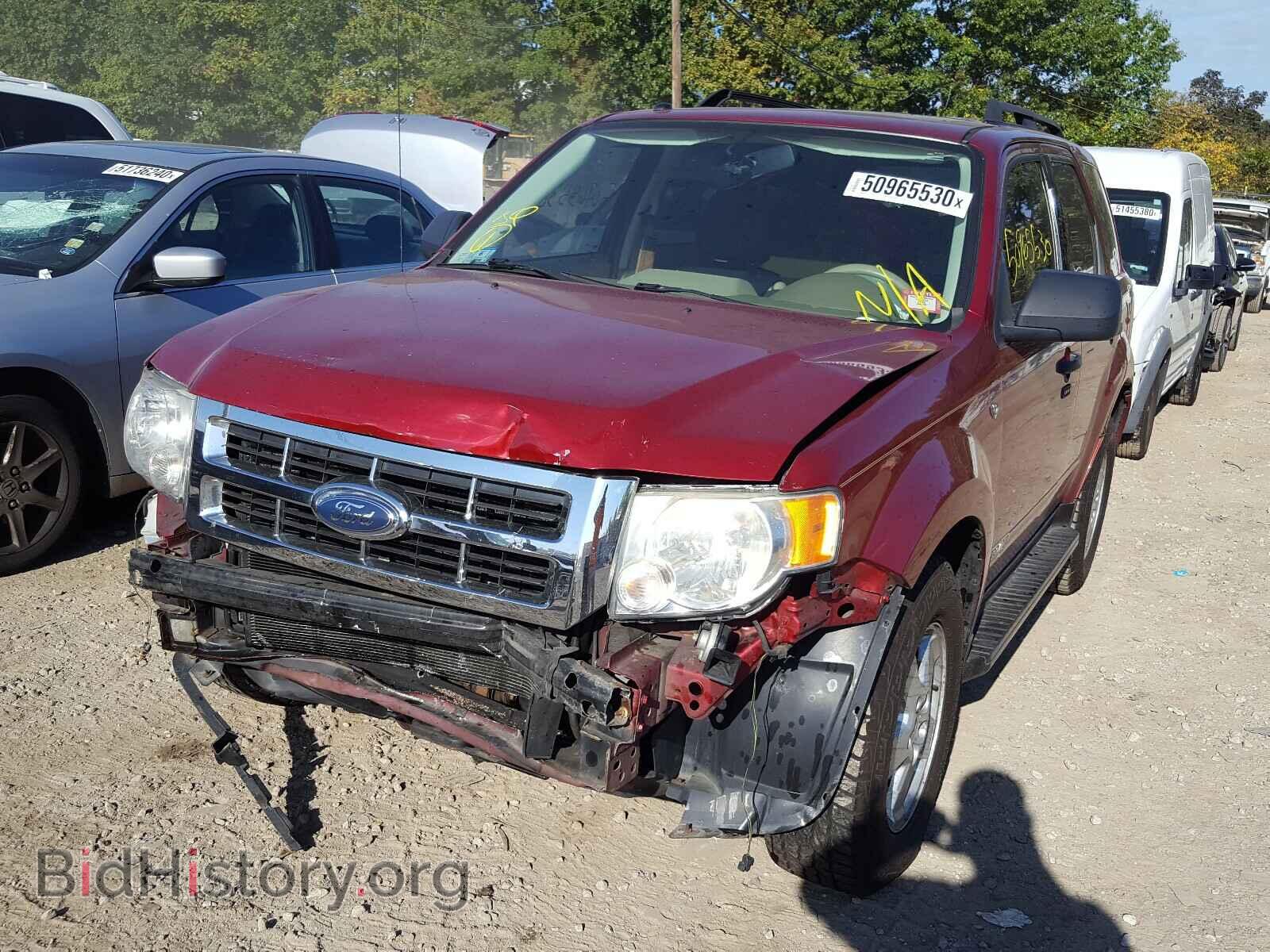 2008 FORD ESCAPE - VIN: 1FMCU93128KA03732 - Фото 2