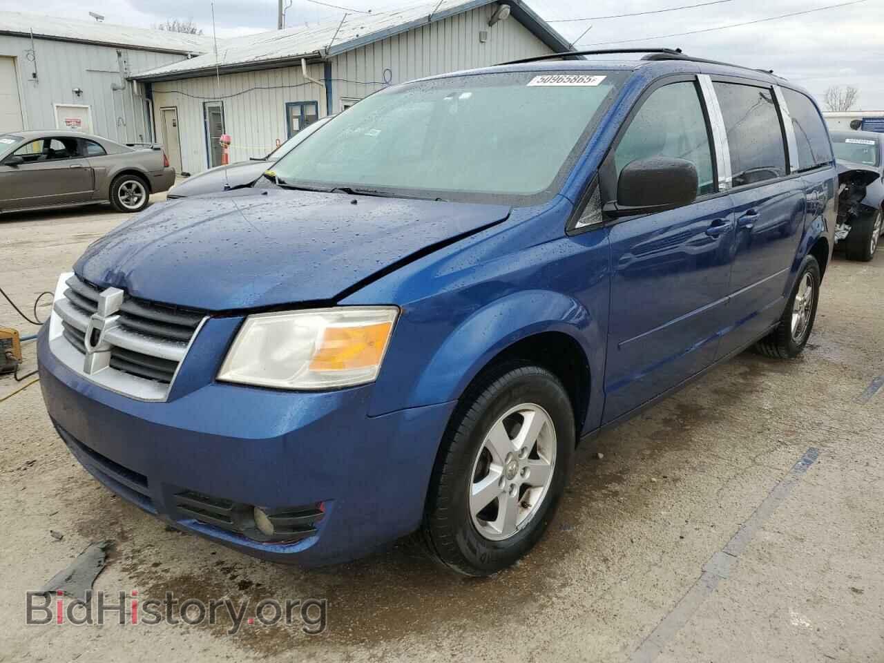 Фотография 2D4RN3D15AR390052 - DODGE CARAVAN 2010