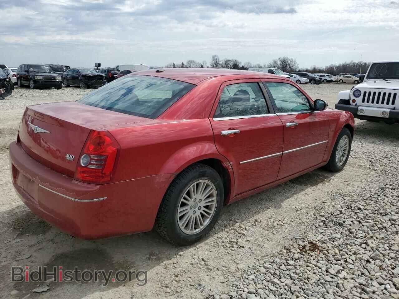 2010 CHRYSLER 300 - VIN: 2C3CA5CV9AH263295 - Фото 3