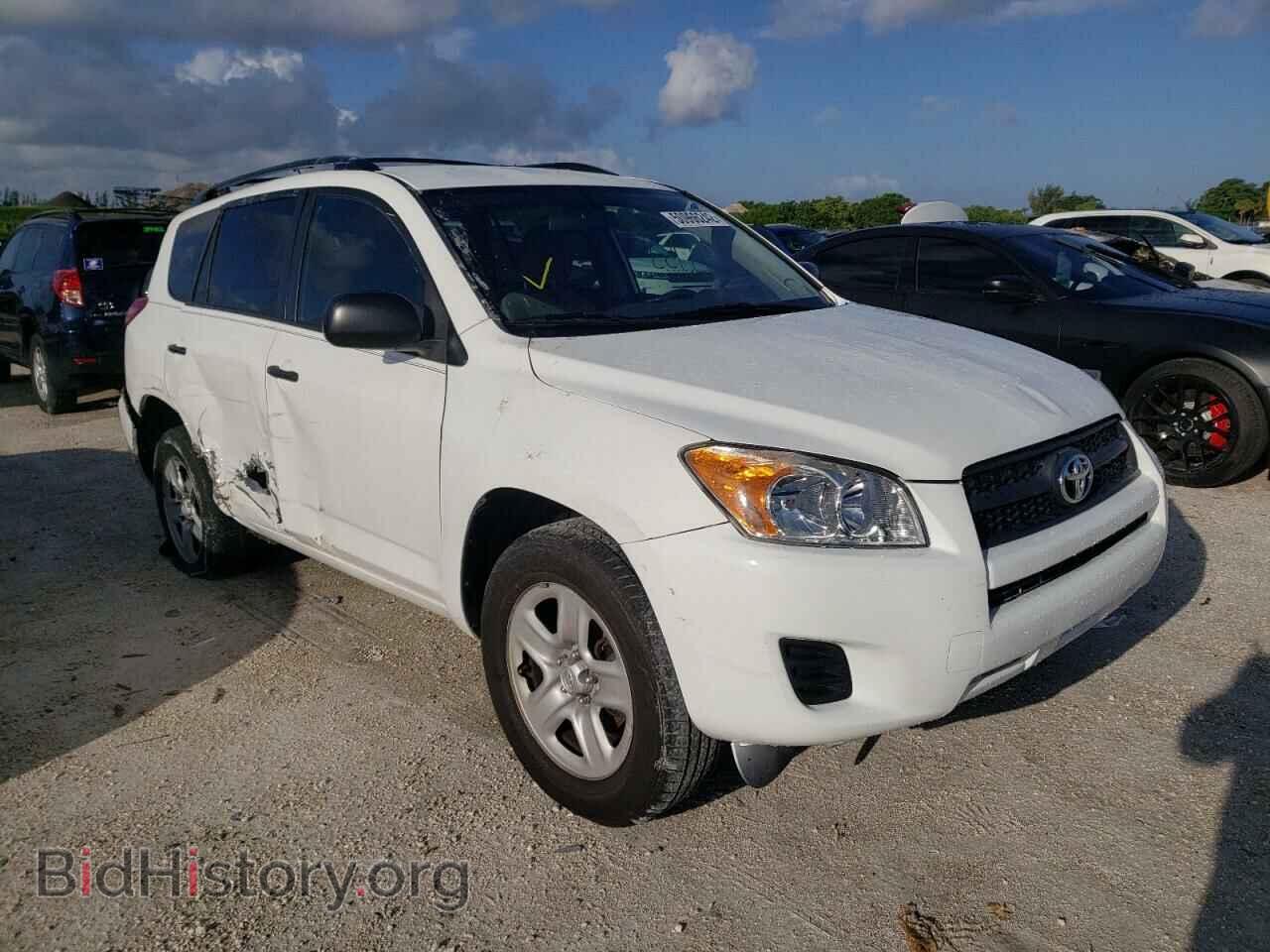 Фотография 2T3KF4DV2BW104590 - TOYOTA RAV4 2011