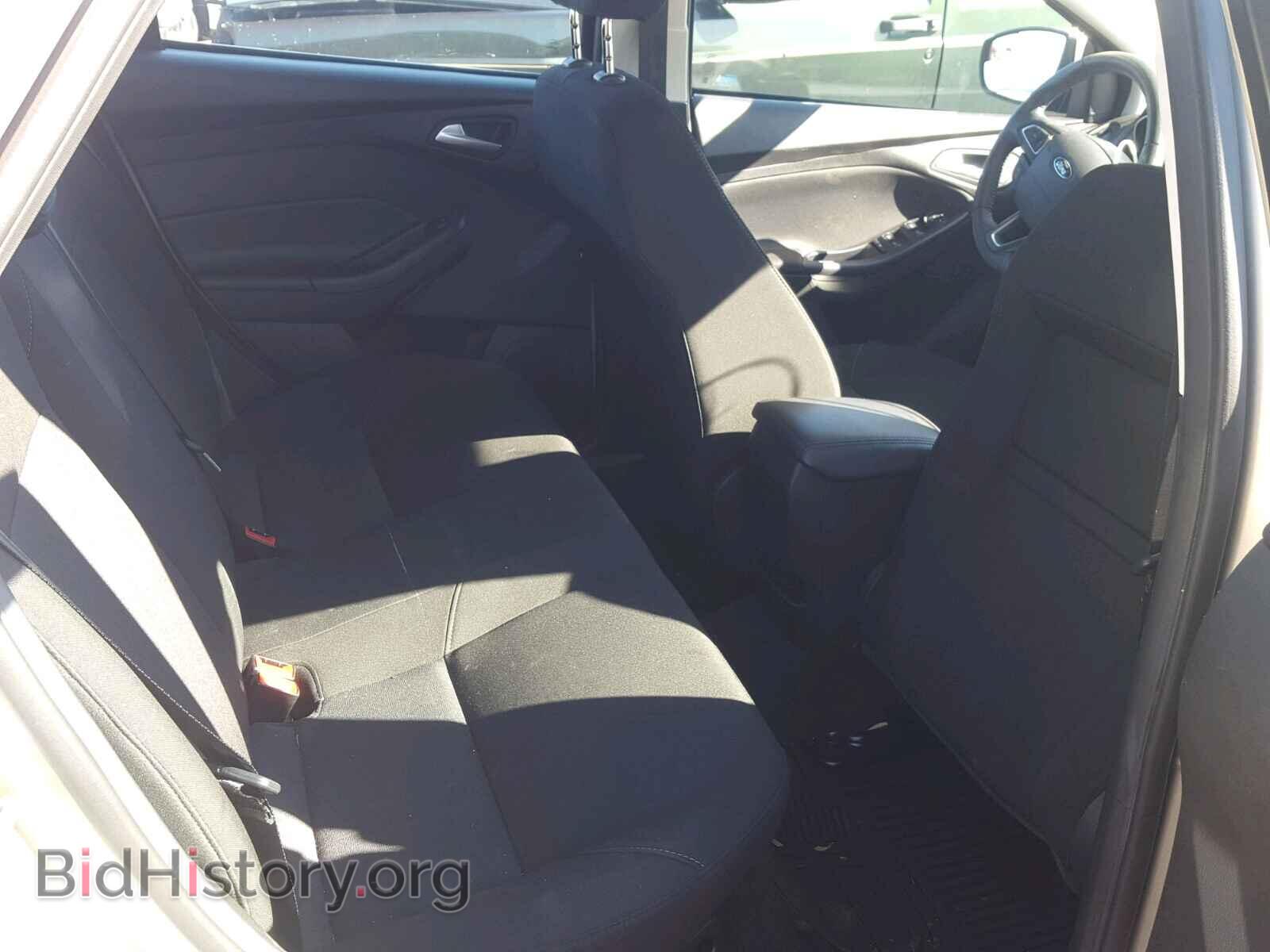 2017 FORD FOCUS - VIN: 1FADP3F23HL227402 - Фото 6