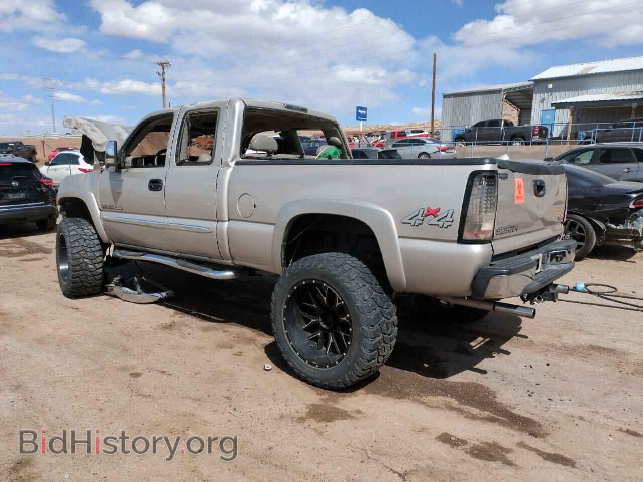 2005 GMC SIERRA - VIN: 1GTHK29U55E235731 - Фото 2