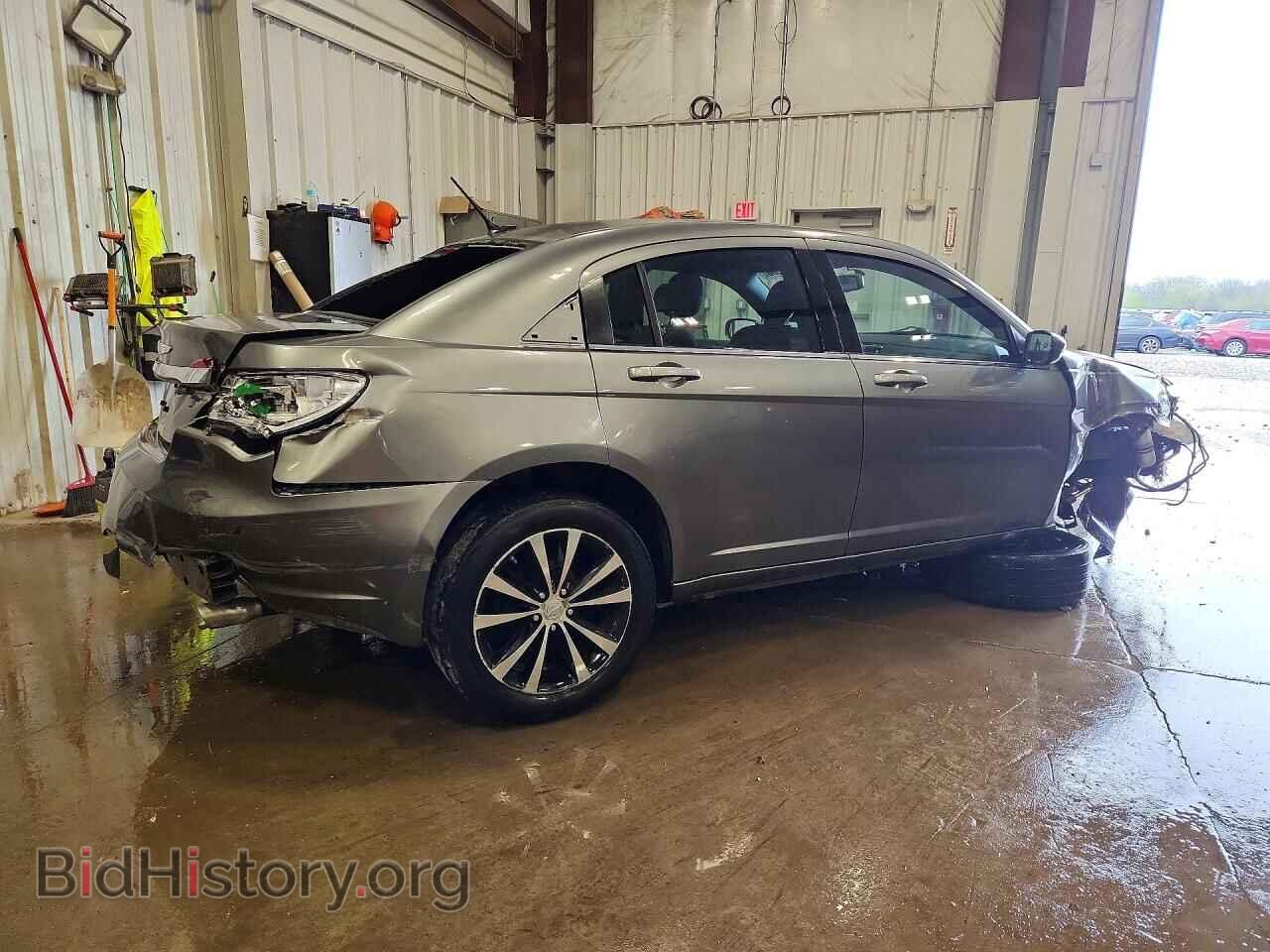2012 CHRYSLER 200 - VIN: 1C3CCBBGXCN305723 - Фото 3