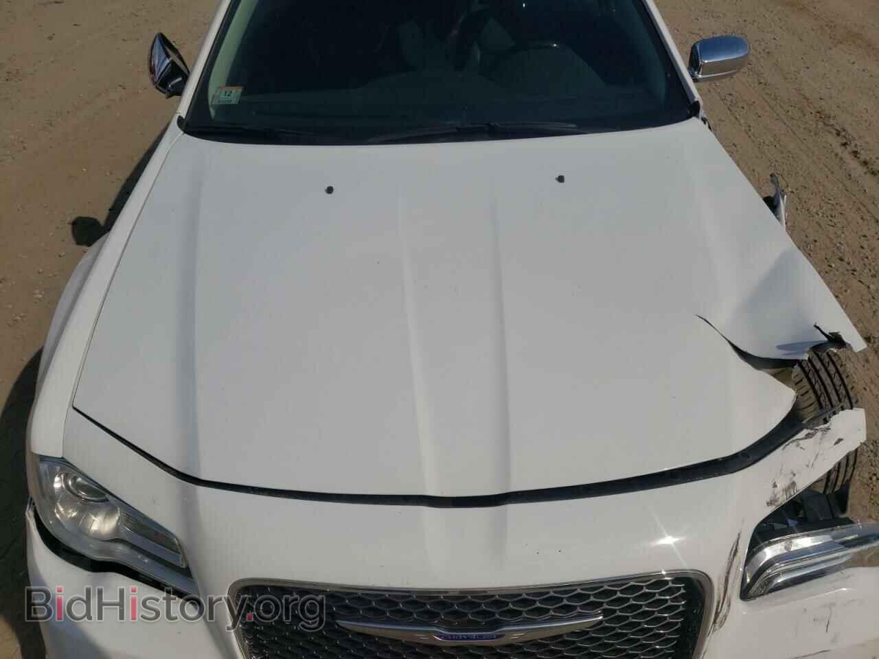 2020 CHRYSLER 300 - VIN: 2C3CCAKG8LH142010 - Фото 7