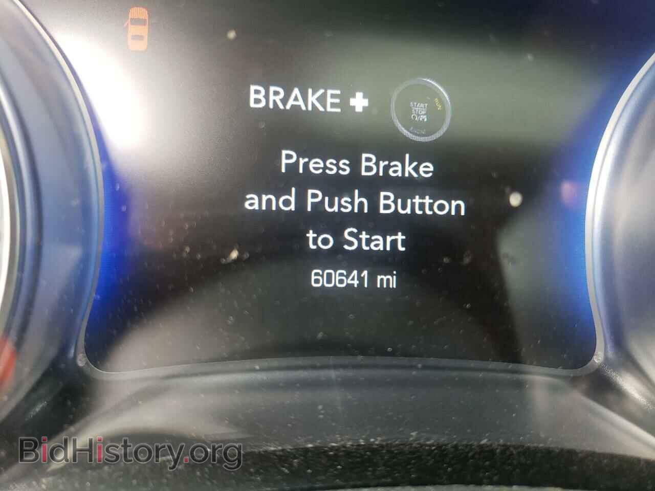 2020 CHRYSLER 300 - VIN: 2C3CCAKG8LH142010 - Фото 8