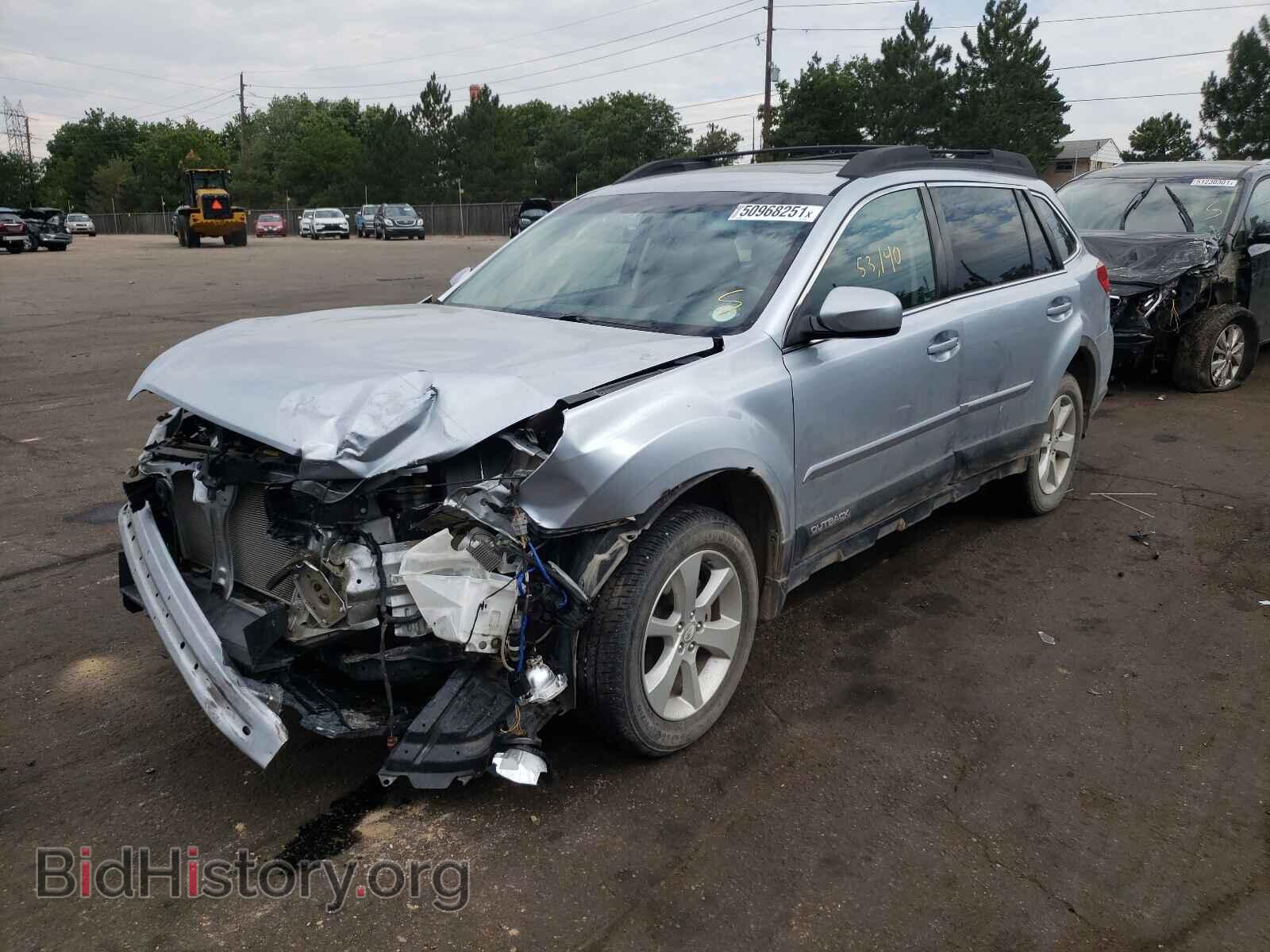 2014 SUBARU OUTBACK - VIN: 4S4BRCDC1E3290898 - Photo 2