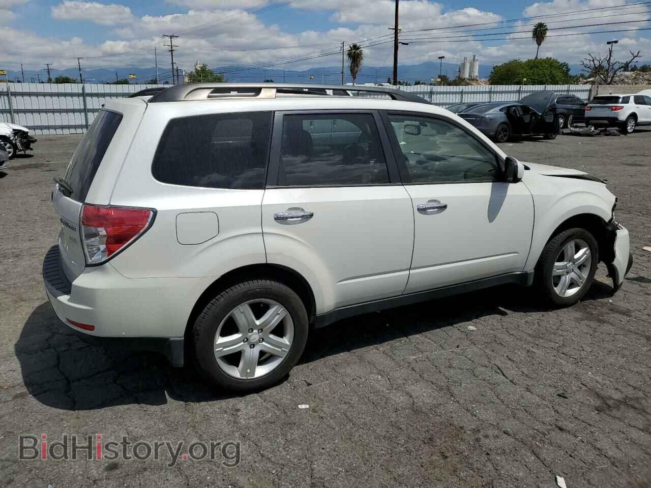 2010 SUBARU FORESTER - VIN: JF2SH6CC2AH748909 - Фото 3