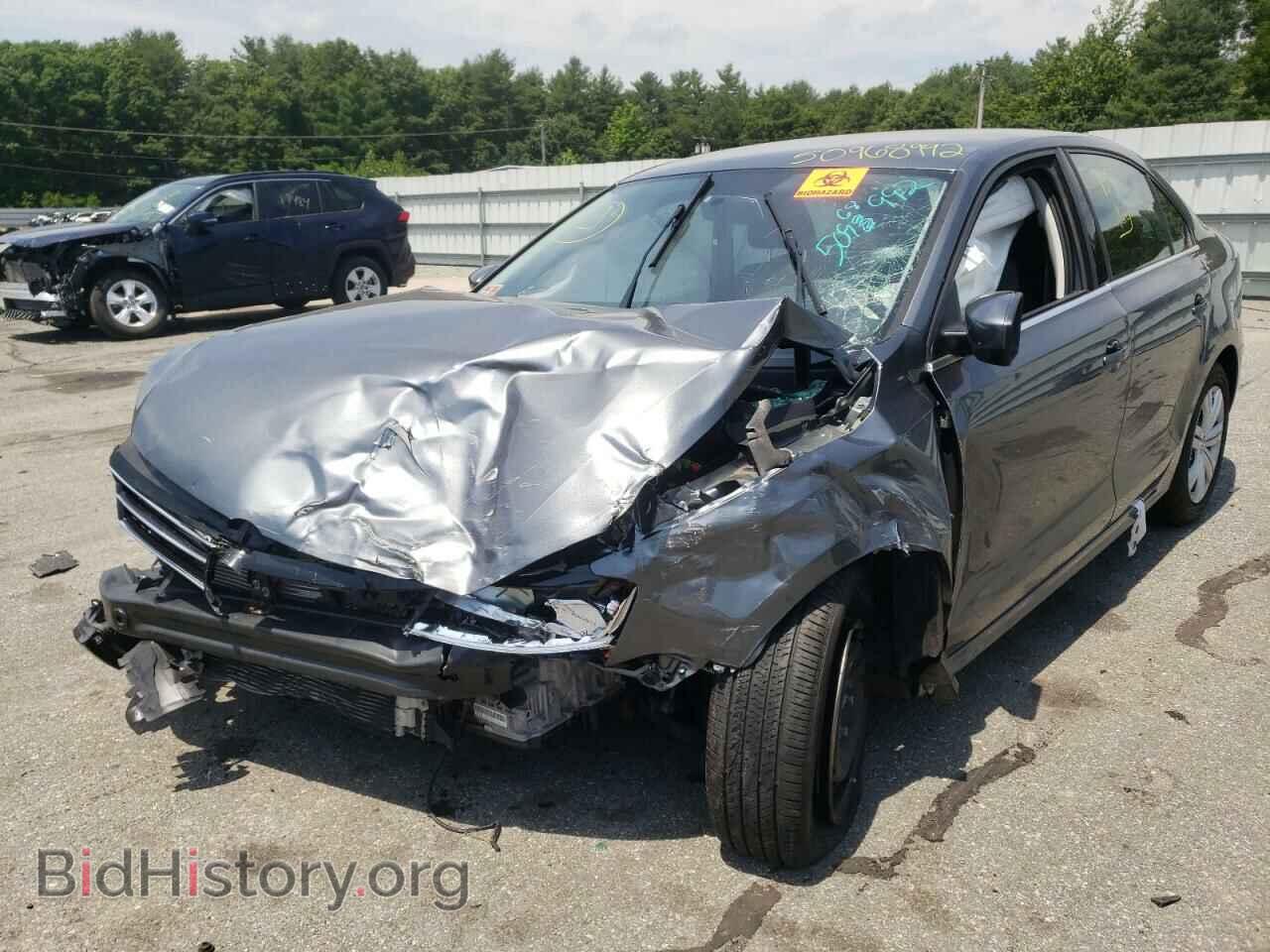 2017 VOLKSWAGEN JETTA - VIN: 3VW2B7AJ3HM338307 - Фото 2