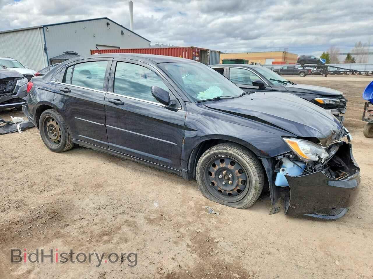 2012 CHRYSLER 200 - VIN: 1C3CCBAB8CN296946 - Photo 4