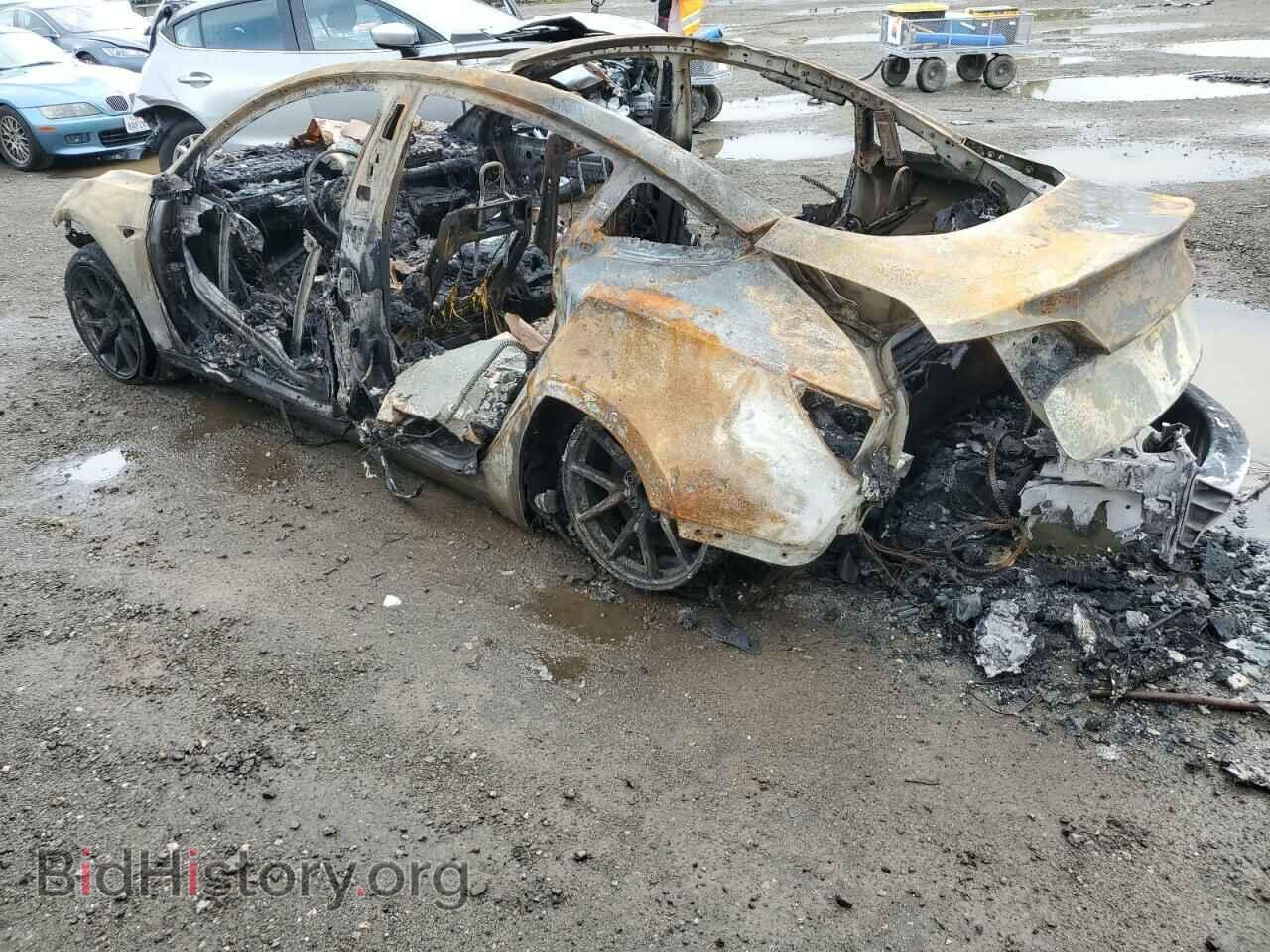 2018 TESLA MODEL 3 - VIN: 5YJ3E1EA5JF047176 - Фото 2