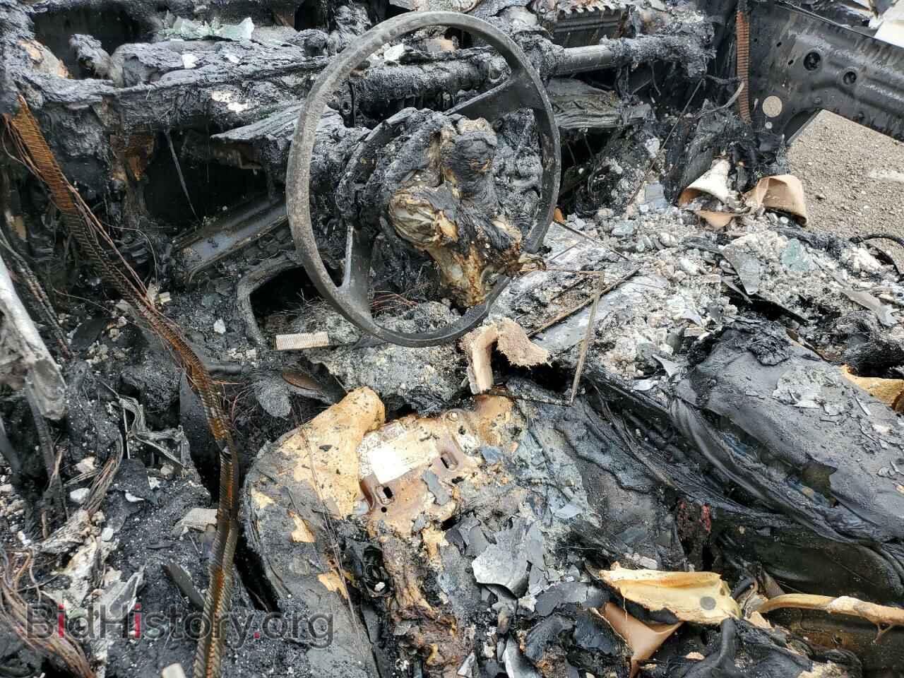 2018 TESLA MODEL 3 - VIN: 5YJ3E1EA5JF047176 - Фото 8
