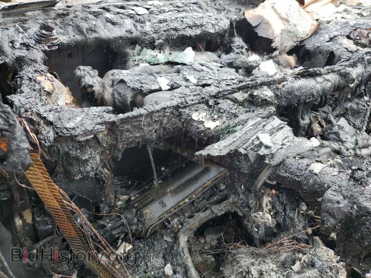 2018 TESLA MODEL 3 - VIN: 5YJ3E1EA5JF047176 - Фото 9