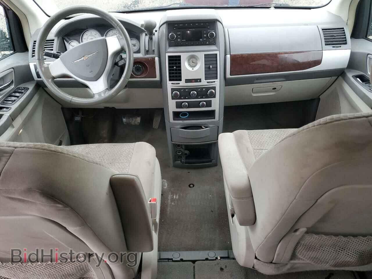 2010 CHRYSLER MINIVAN - VIN: 2A4RR5D13AR458243 - Фото 8