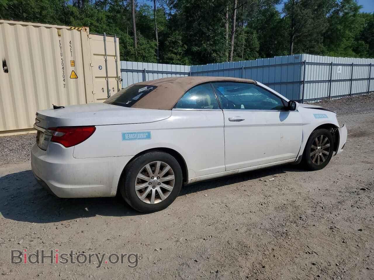 2011 CHRYSLER 200 - VIN: 1C3BC2EB4BN549698 - Photo 3