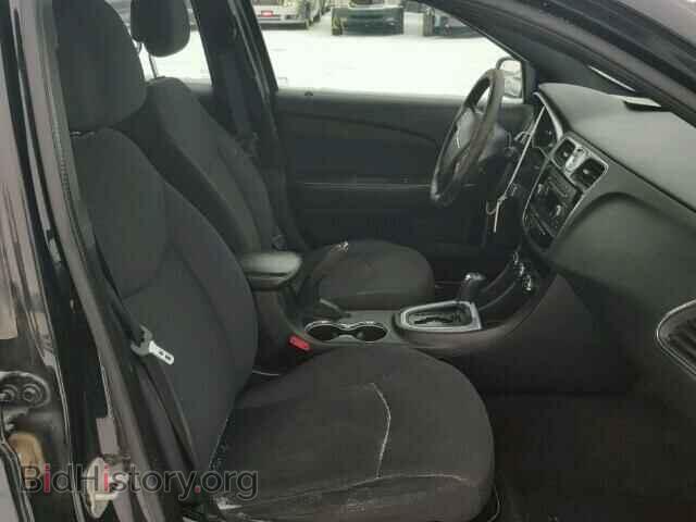 2012 CHRYSLER 200 - VIN: 1C3CCBAB3CN320389 - Фото 5