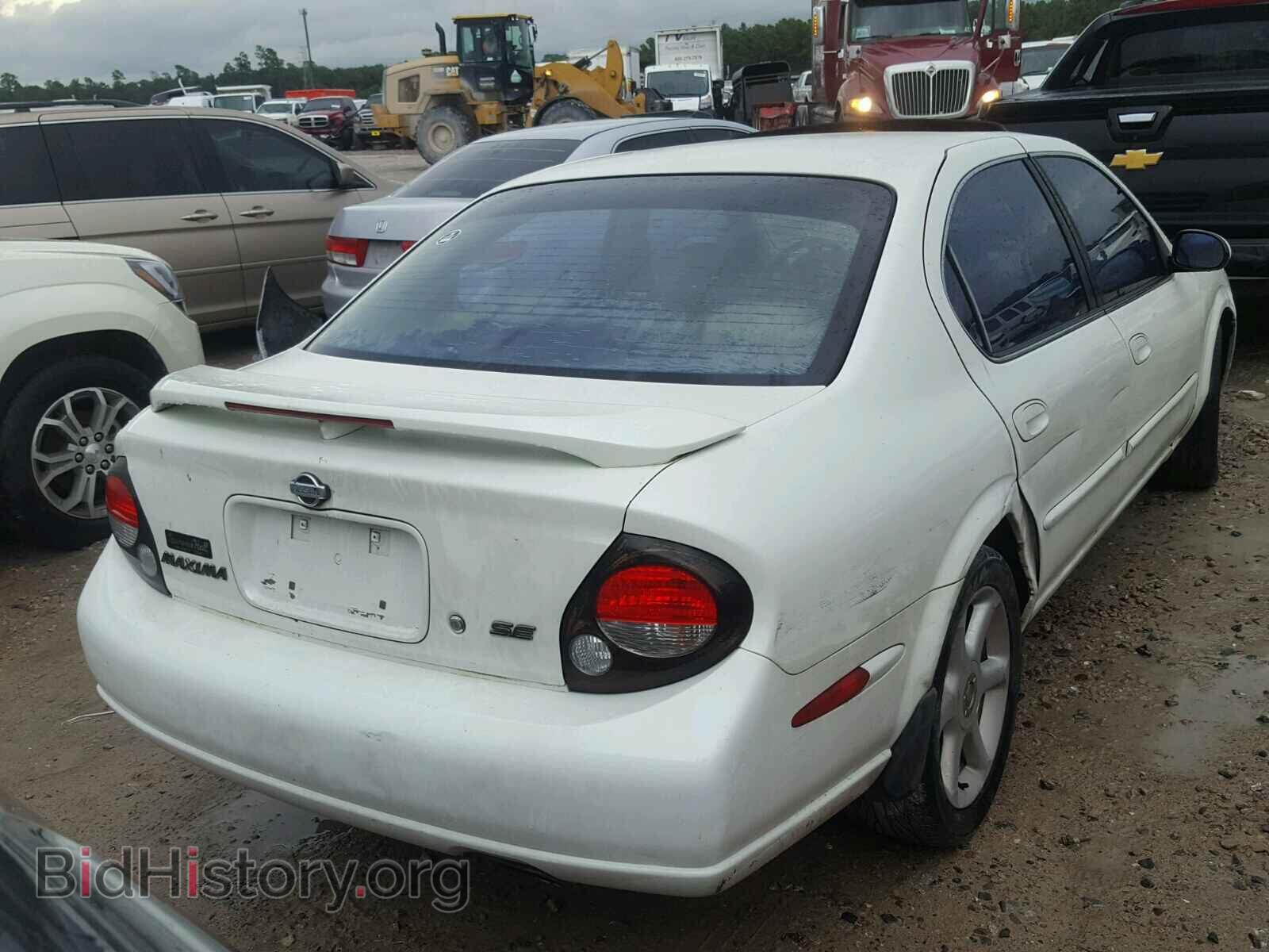 2000 NISSAN MAXIMA - VIN: JN1CA31D7YT529889 - Photo 4