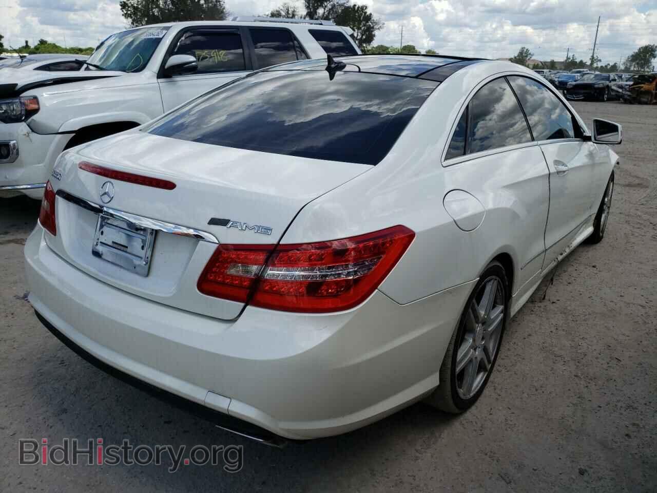 2010 MERCEDES-BENZ E-CLASS - VIN: WDDKJ7CB1AF044217 - Фото 4