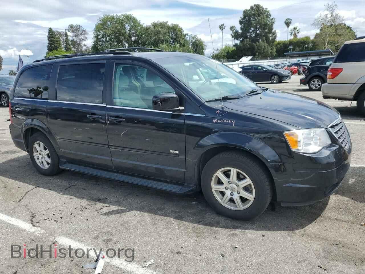 2008 CHRYSLER MINIVAN - VIN: 2A8HR54P68R773997 - Фото 4