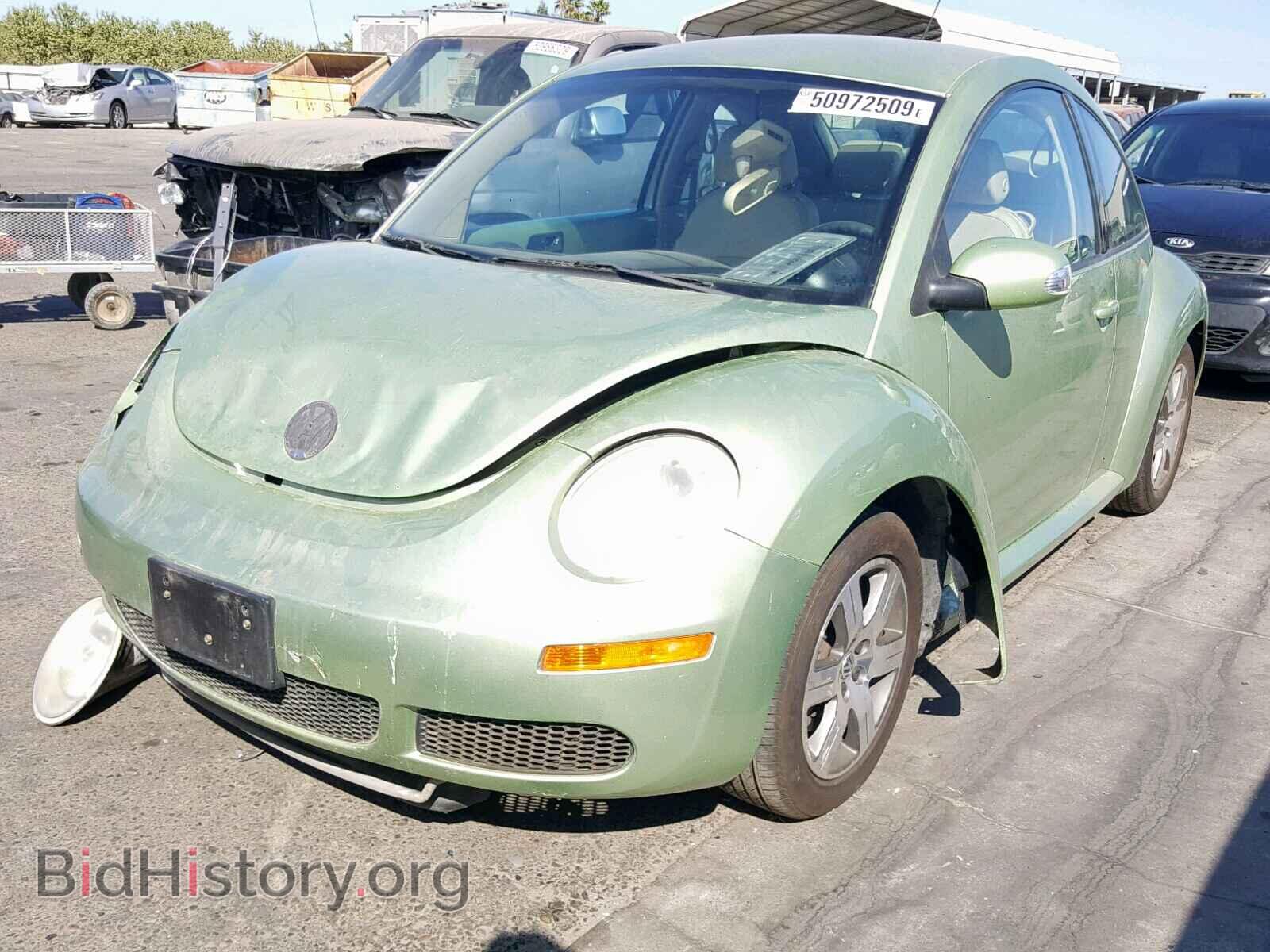 2006 VOLKSWAGEN BEETLE - VIN: 3VWPG31C76M408437 - Фото 2