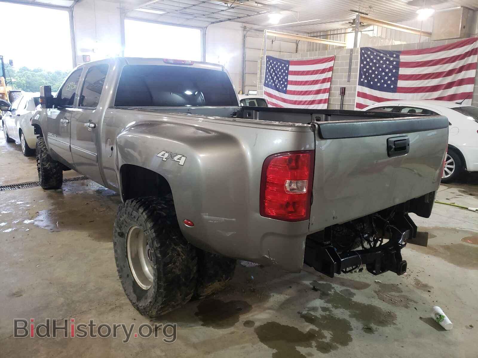 2013 GMC SIERRA - VIN: 1GT426C87DF181469 - Фото 3
