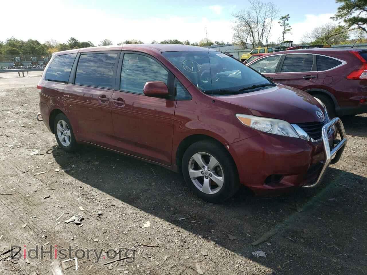 2012 TOYOTA SIENNA - VIN: 5TDKA3DC7CS015480 - Фото 4