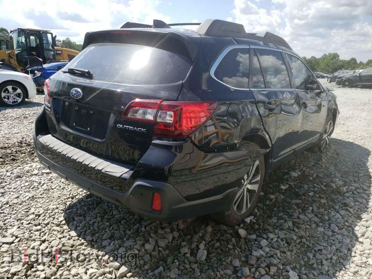2018 SUBARU OUTBACK - VIN: 4S4BSANC3J3230123 - Фото 4