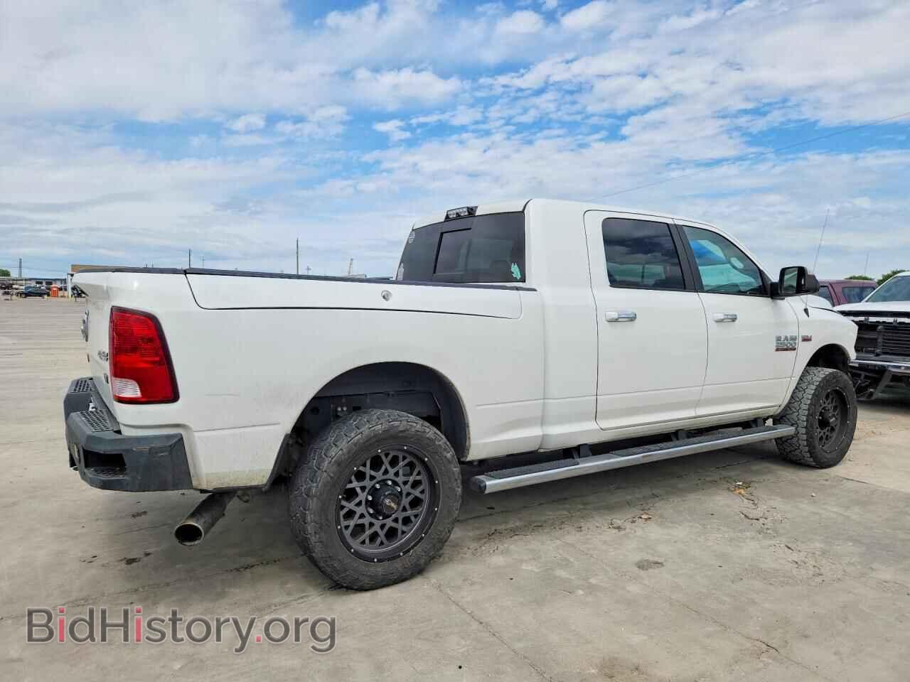 2017 RAM 2500 - VIN: 3C6UR5MJXHG587815 - Photo 3