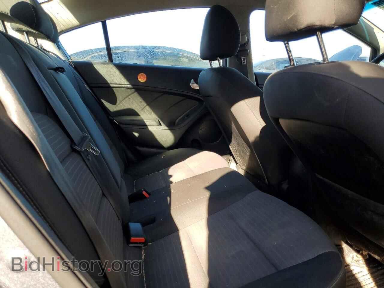 2018 KIA FORTE - VIN: 3KPFL4A77JE267083 - Фото 10