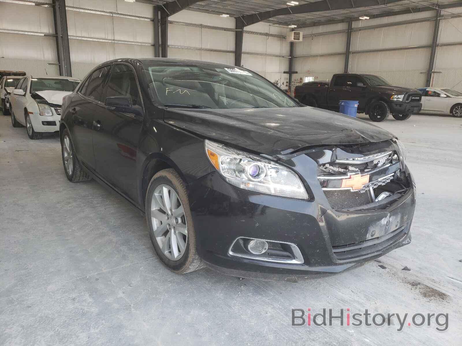 Photo 1G11H5SA8DU122211 - CHEVROLET MALIBU 2013