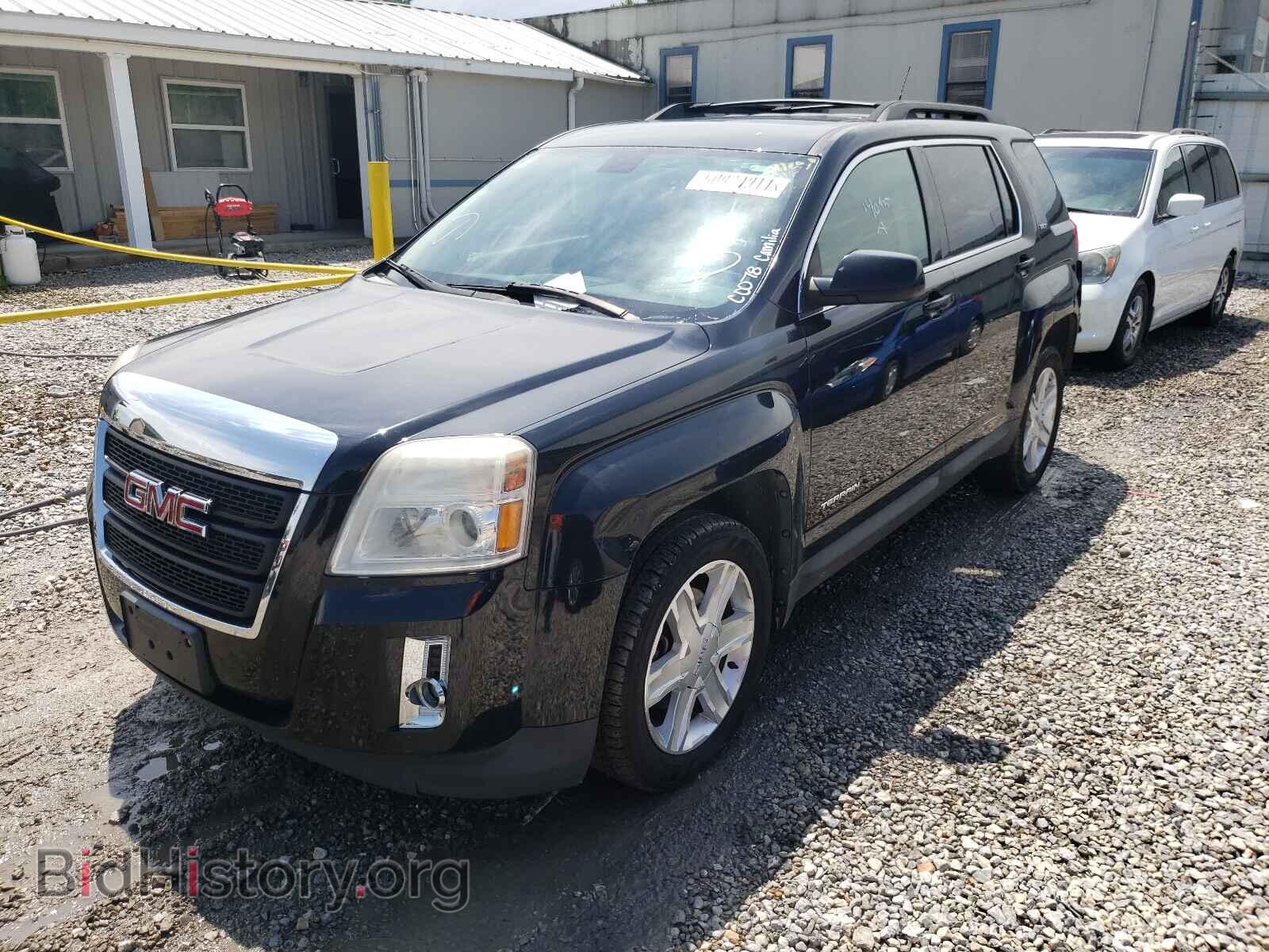 2010 GMC TERRAIN - VIN: 2CTFLGEW8A6262174 - Photo 2