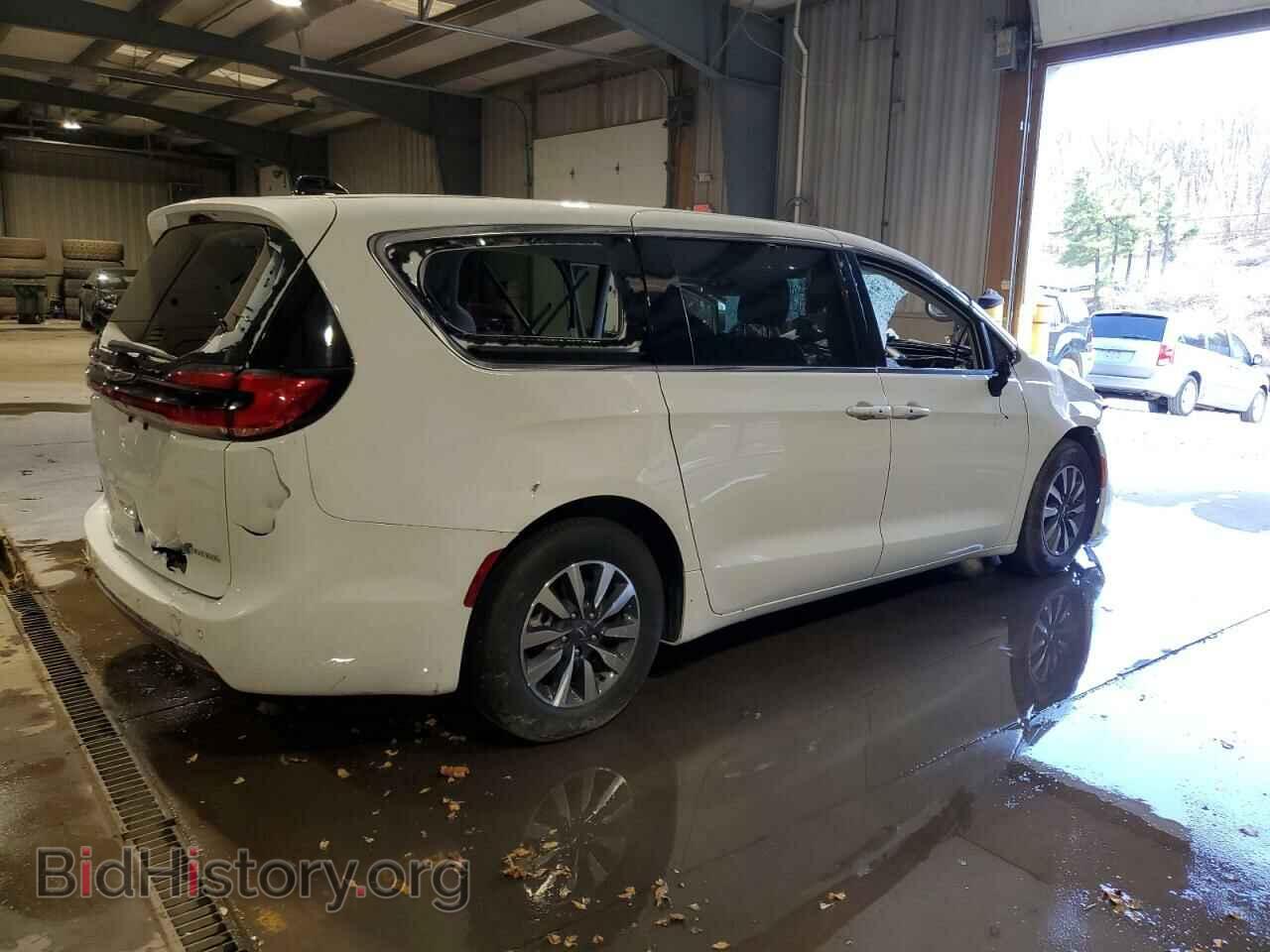 2024 CHRYSLER PACIFICA - VIN: 2C4RC1S7XRR118204 - Фото 3