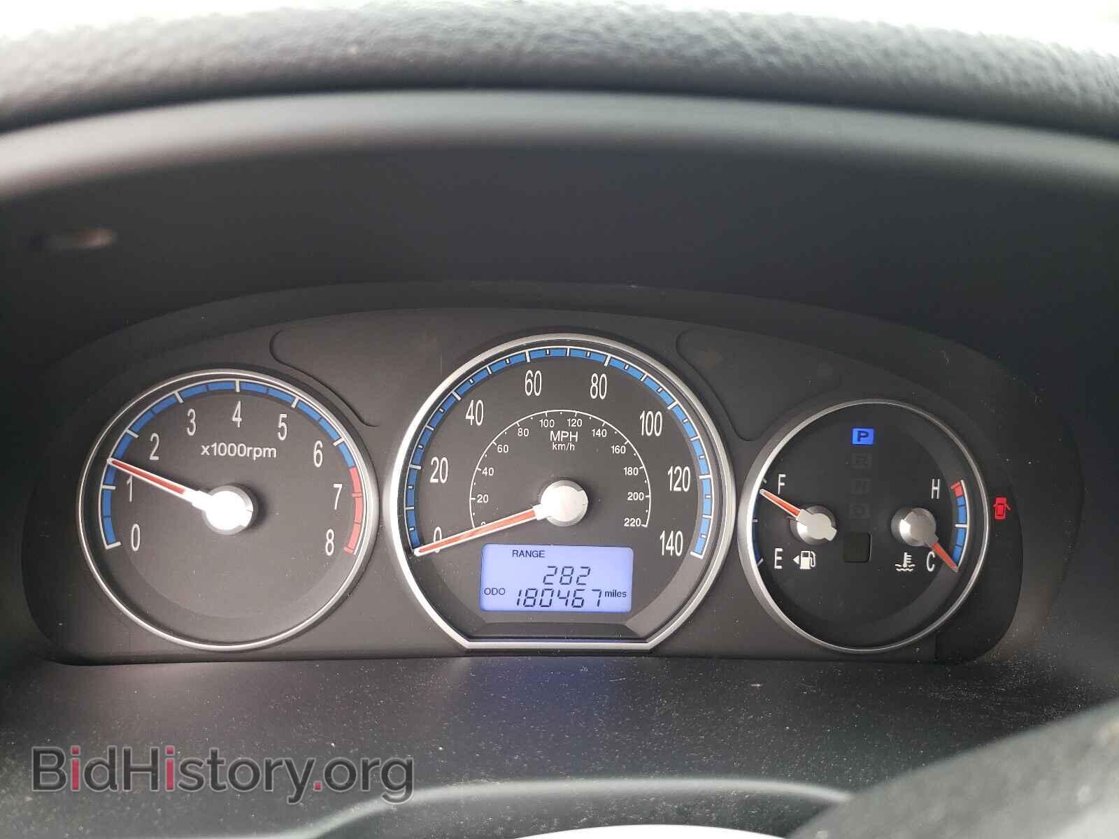2009 HYUNDAI SANTA FE - VIN: 5NMSH13E69H257403 - Фото 8