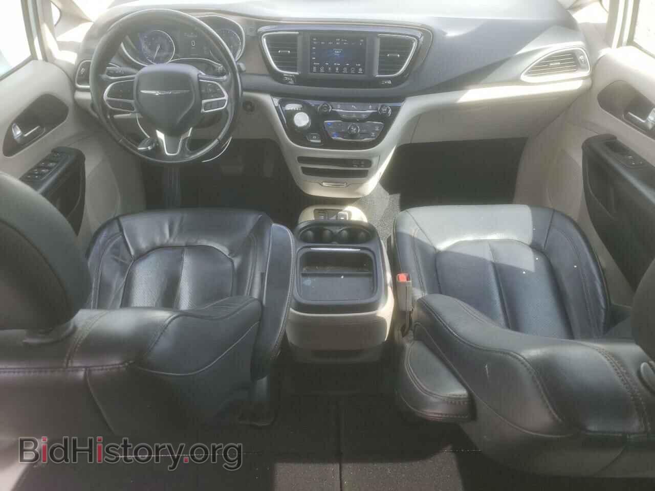 2019 CHRYSLER PACIFICA - VIN: 2C4RC1BG9KR731372 - Фото 8