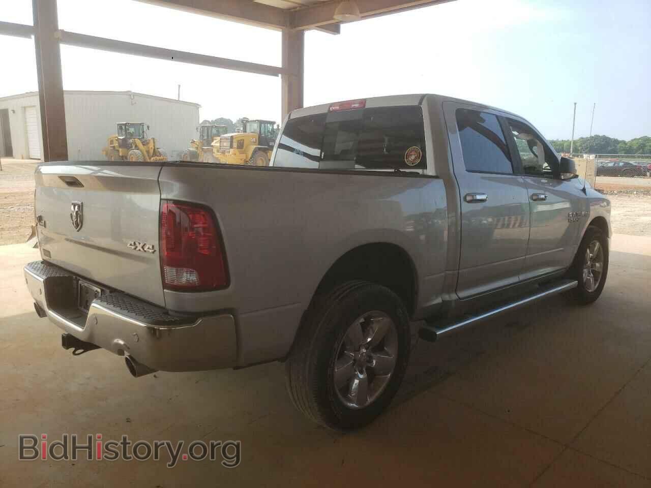 2018 RAM 1500 - VIN: 3C6RR7LTXJG197114 - Фото 4