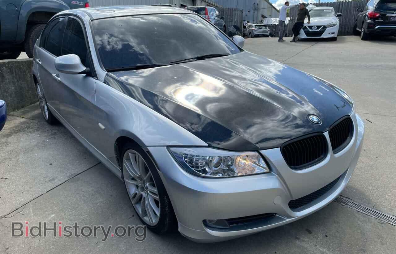 Photo WBAPH7C53BE850263 - BMW 3 SERIES 2011