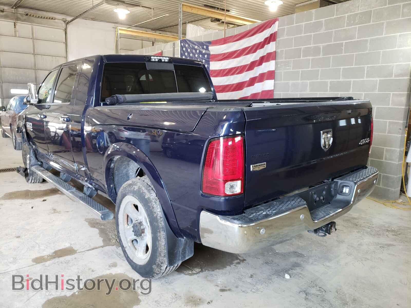 2017 RAM 3500 - VIN: 3C63R3MLXHG758175 - Фото 3